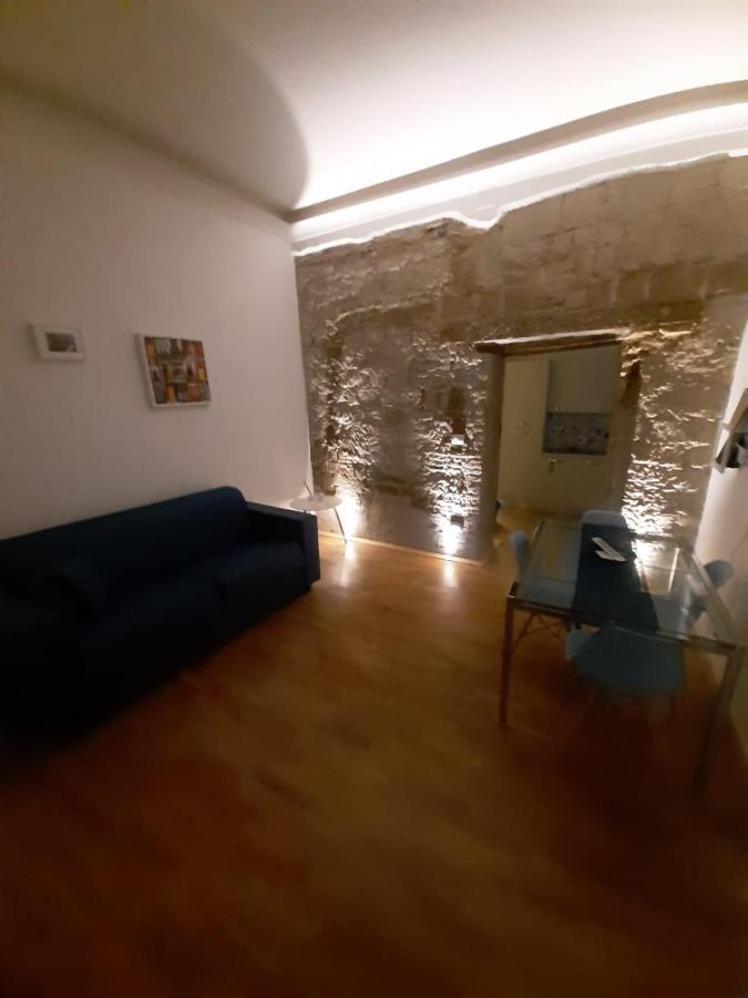 Pignasecca Apartment Neapel